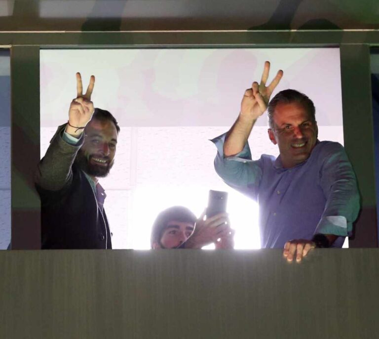 La Junta Electoral avala el veto de Vox a 'El País' y la 'Cadena SER' en la noche electoral