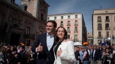 Ciudadanos: rebobinado total o tigre de Lola Flores