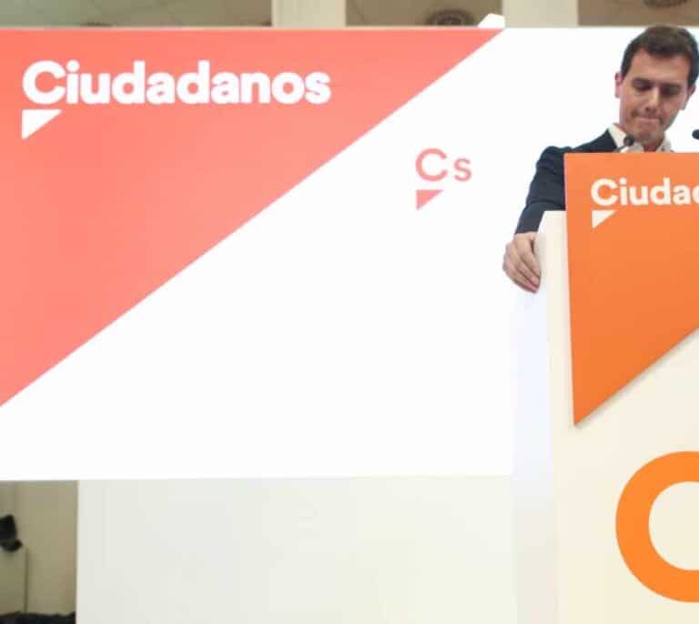 La factura del hundimiento electoral: Cs dejará de ingresar más de nueve millones