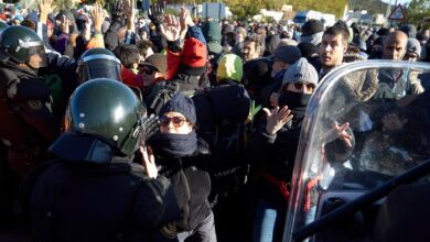 "Nos sentimos frustrados porque no nos dejan actuar. Estamos aquí para nada"