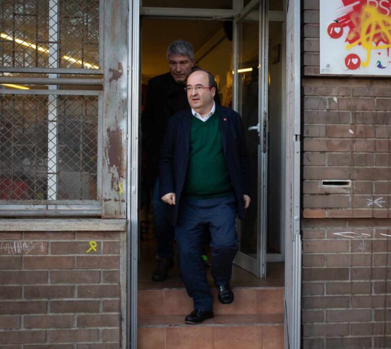 Iceta pone alfombra roja a la negociación de Sánchez con ERC