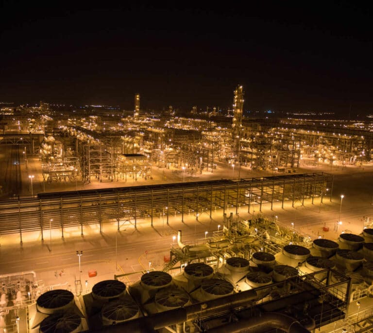 Aramco aspira a salir a bolsa con una valoración superior a los 1,5 billones