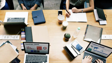 Gestión activa vs gestión pasiva: la guerra de dos mundos