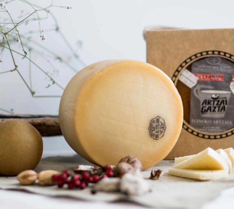 El Gobierno vasco alerta de la venta de quesos contaminados por listeria en Guipúzcoa