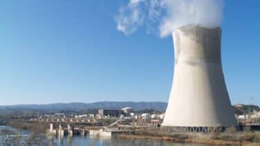 España fija ahora la fecha de ‘nacimiento’ de las nucleares décadas después de encenderse