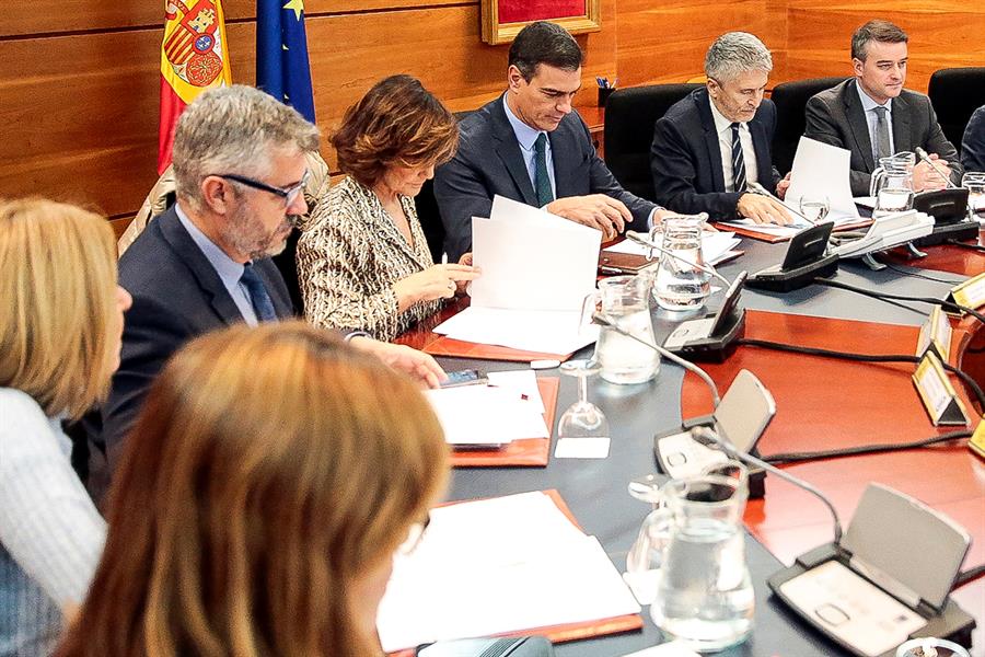 Sánchez preside el Comité de Coordinación sobre Cataluña en plena jornada de reflexión