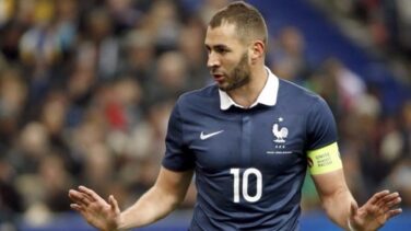 Benzema sugiere jugar con otro país tras el veto del presidente de la Federación francesa