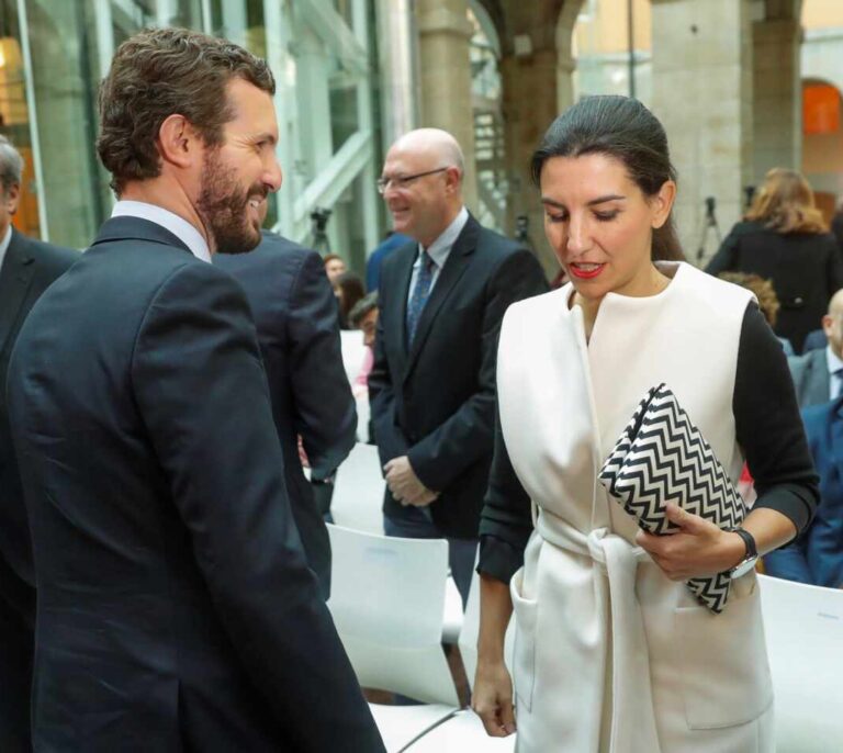 Casado dice que no pactaría con Sánchez ni aunque le hiciera vicepresidente