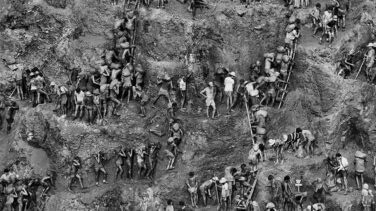 Sebastião Salgado vuelve a la mina de oro