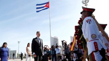 Felipe y Letizia, los primeros reyes españoles que pisan suelo cubano en visita de Estado