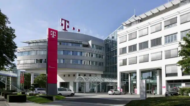 Deutsche Telekom estudia su fusión con Orange para crear un gigante europeo