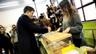 Errejón fracasa en su intento de desbancar a Iglesias y se queda con tres diputados