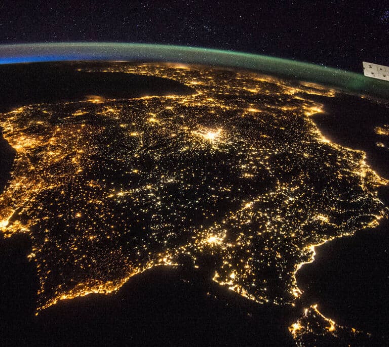 La empresa española que quiere conquistar el cielo con satélites enanos