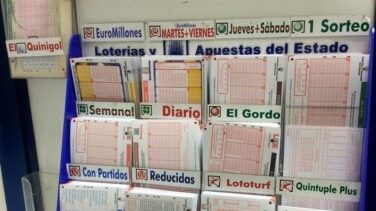 Una peña de 14 amigos de Mayorga (Valladolid) gana 144 millones con el Euromillones