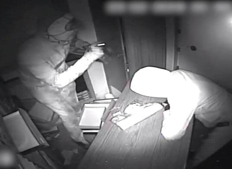 Detienen a unos butraneros por el robo de dos millones en joyas en Barcelona