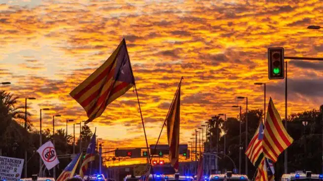 El 'no' a la independencia supera en nueve puntos al 'sí', según el CIS catalán