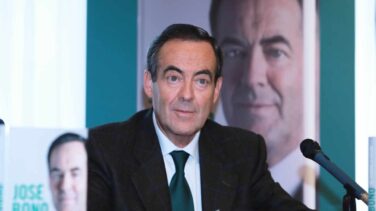 José Bono: "Podemos está diseñado al servicio de una persona o de un matrimonio"