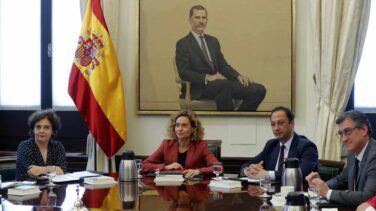 El PP quiere "colar" a Ciudadanos en la Mesa del Congreso ignorando a Vox
