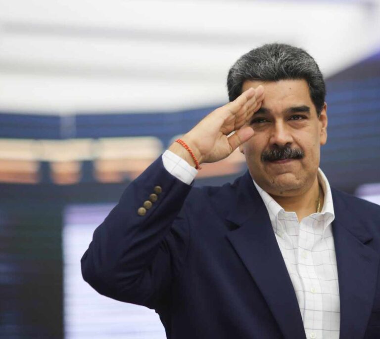 Maduro declara a Pdvsa en emergencia y nombra a un vicepresidente como gestor