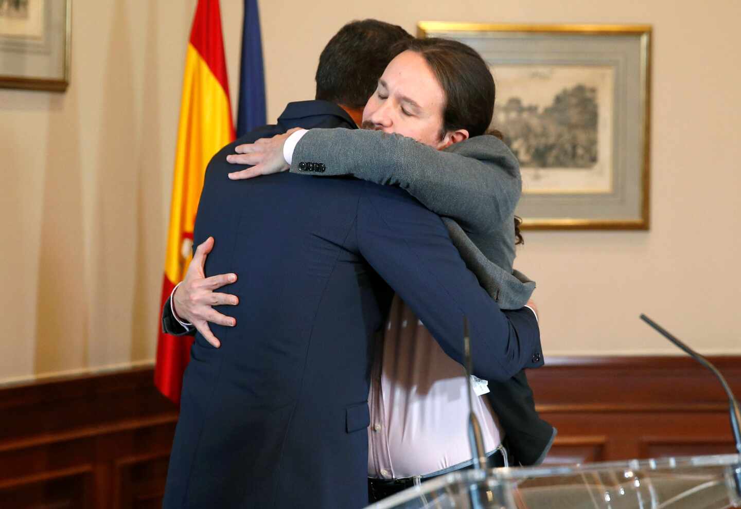 Iglesias gana el pulso a Sánchez y logra la coalición y su vicepresidencia