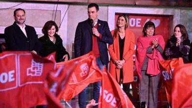 Ábalos denuncia que "simpatizantes de Podemos" se colaron en Ferraz para cantar "con Iglesias sí"