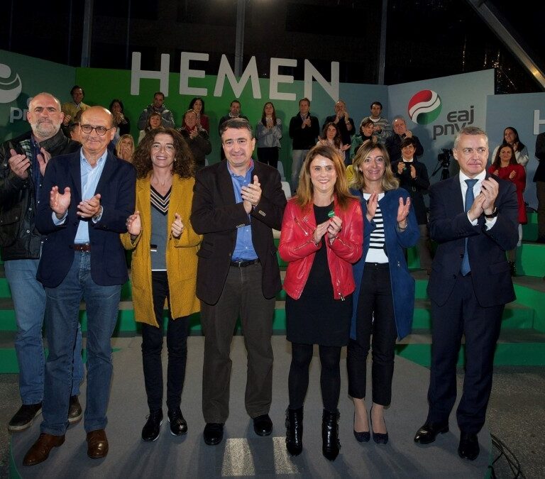 El PNV ante la propuesta de Madrid de ilegalizar partidos: "Es propia del 'Nodo', de un país bananero"
