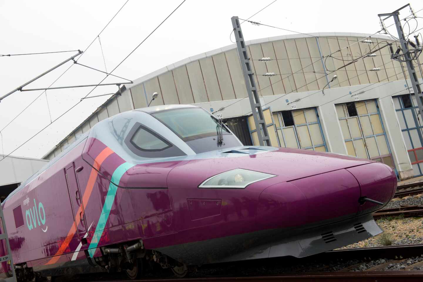 Renfe estrena su AVE ‘low cost’ entre Madrid y Barcelona con billetes a 5 euros