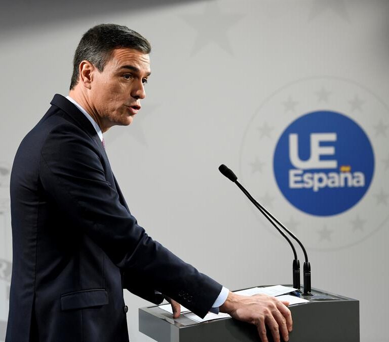 Con Sánchez siempre saldrá caro