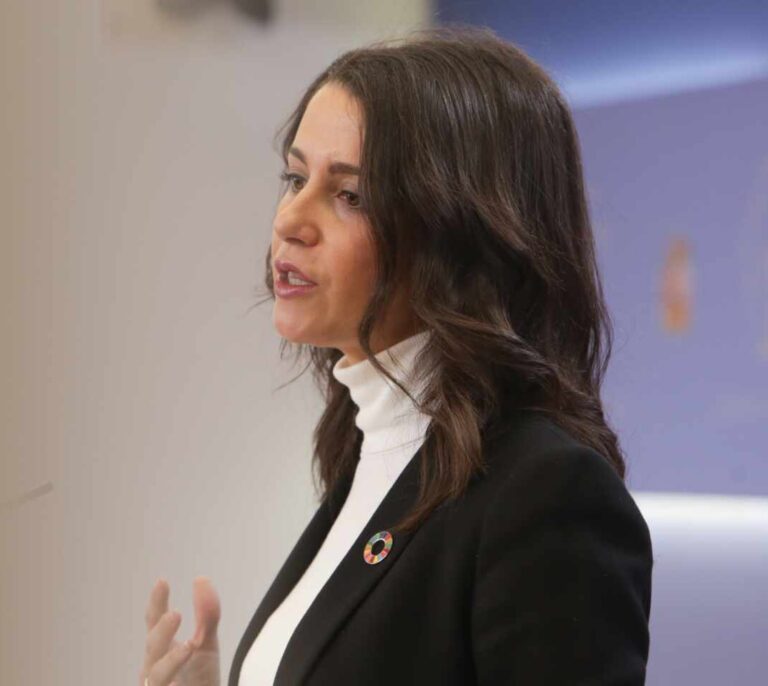 La respuesta que Sánchez dé a Arrimadas sacará a la luz sus auténticos propósitos