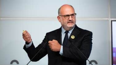 JxCat retira la moción sobre la autodeterminación para "facilitar" las negociaciones de investidura