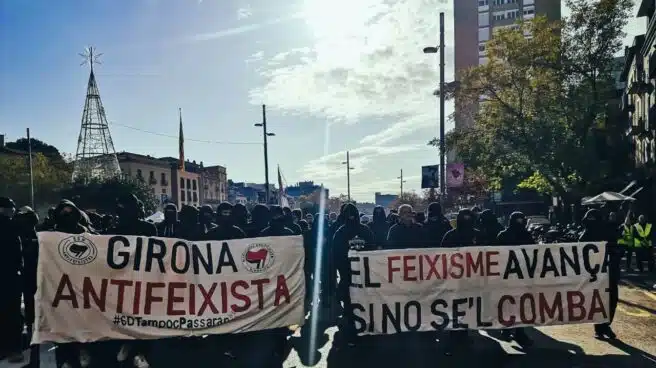 Extrema derecha y extrema izquierda independentista se retan en Girona