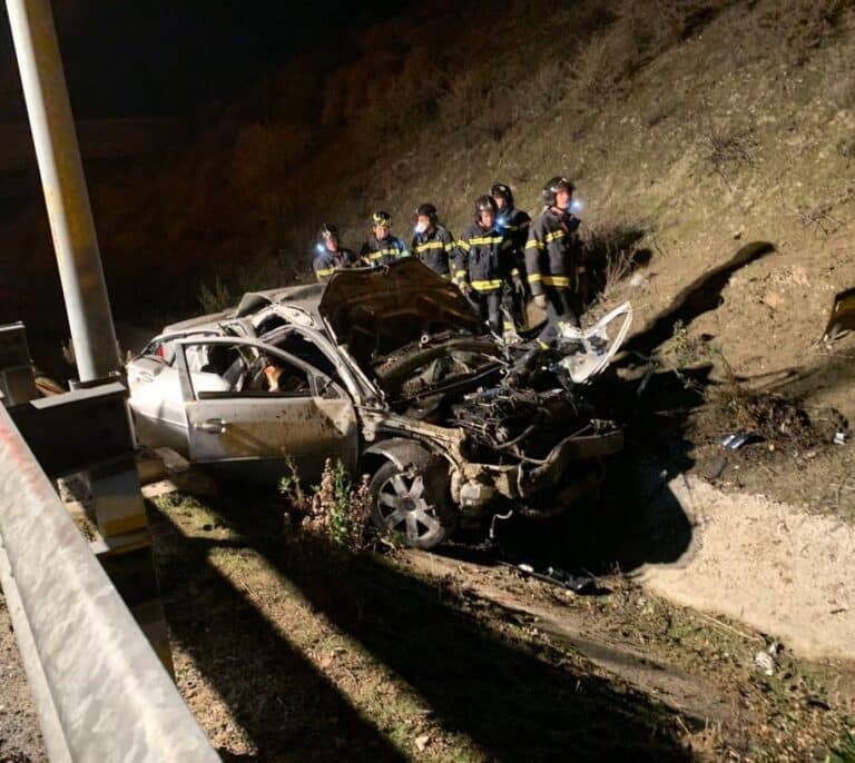 Mueren tres jóvenes en la M-50 en Nochebuena