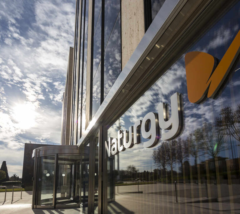 Naturgy entra en el mercado de EE.UU. con la compra de una compañía de renovables