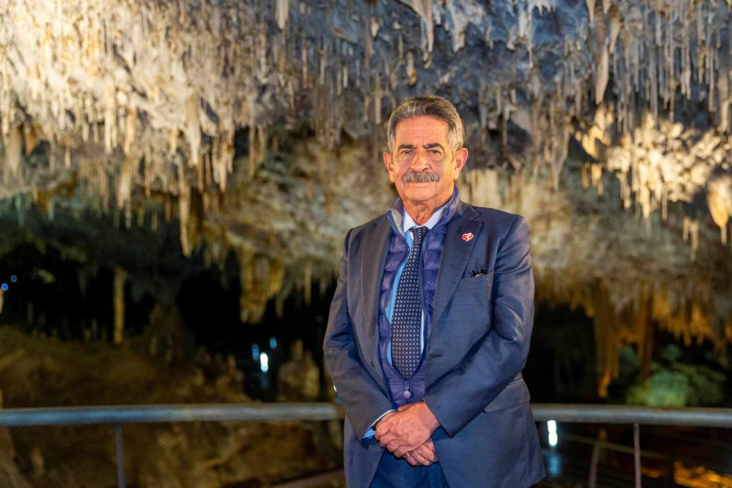 El villancico de Revilla en la cueva de El Soplao