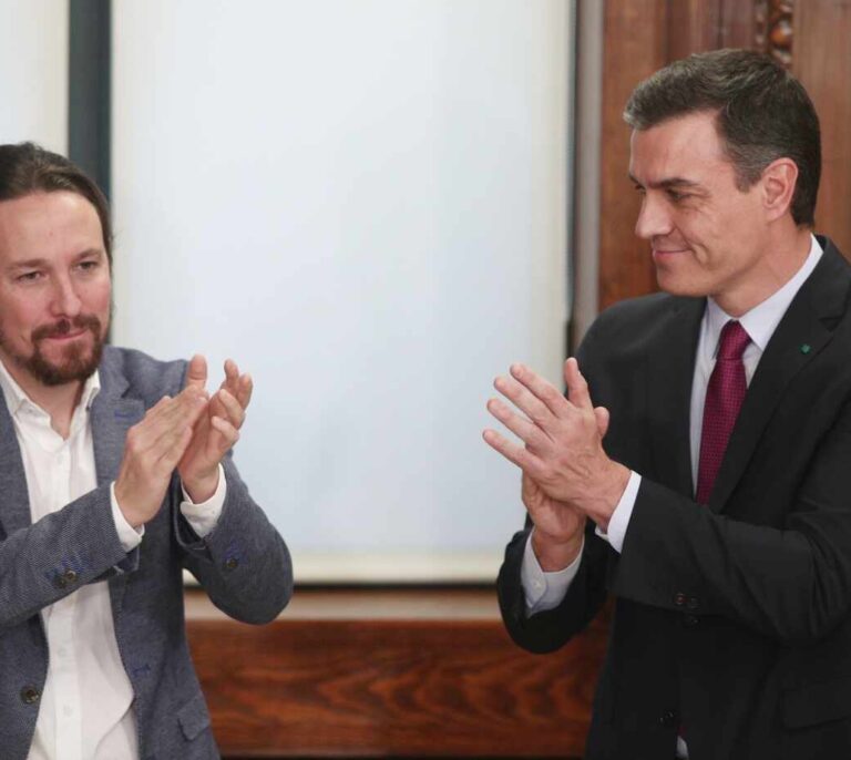 Una periodista venezolana afirma que Delcy venía a reunirse con Sánchez e Iglesias