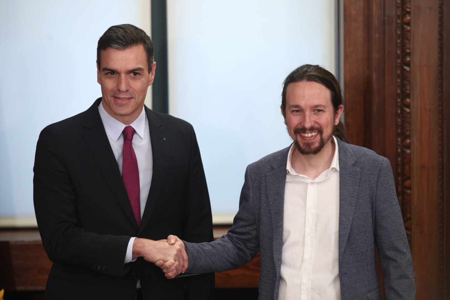 Sánchez e Iglesias valoran su acuerdo como "histórico" pero no admiten preguntas