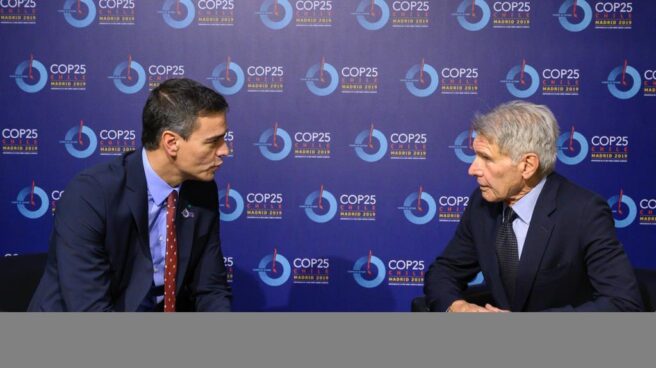 El presidente del Gobierno, Pedro Sánchez y el actor Harrison Ford.