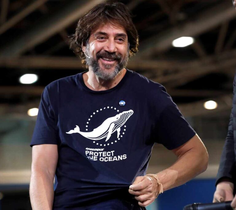 Bardem ataca a los negacionistas: "Auténticos estúpidos"