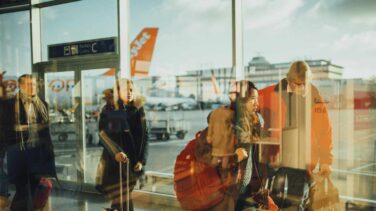 Del billete de avión al piso en Airbnb: así ha transformado al turismo tu rastro digital