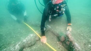 Descubren en México dos anclas en el sitio donde desembarcó Hernán Cortés