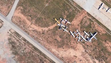 Los cementerios de aviones abandonados por España