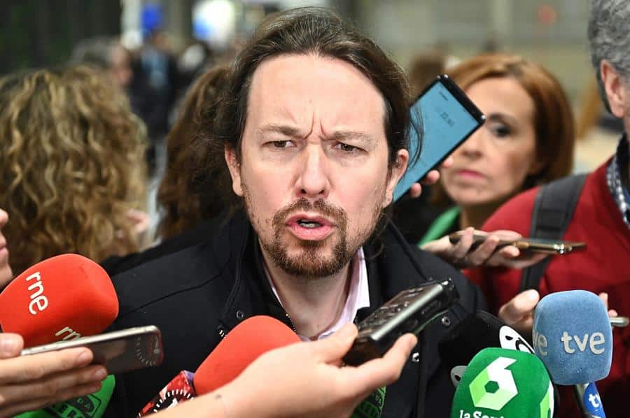 Iglesias refuerza las negociaciones de Sánchez con ERC a la espera de la Abogacía