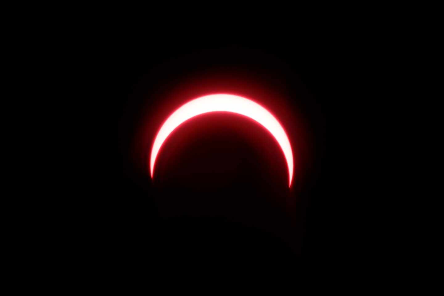 Galería: las espectaculares imágenes del último eclipse solar de la década