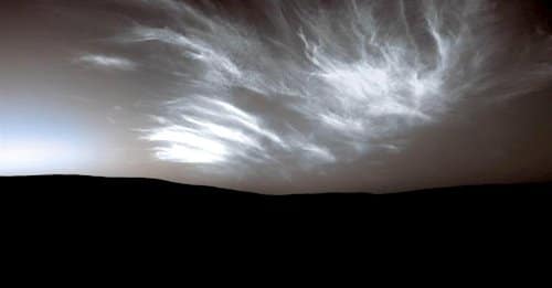 2. Nubes noctilucentes en latitudes medias