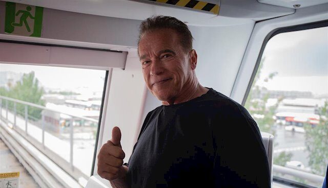 Arnold Schwarzenegger Arnold Schwarzenegger