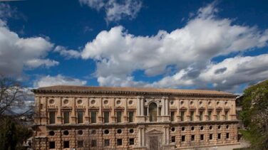La Alhambra organiza visitas gratuitas a una exposición en el Palacio de Carlos V