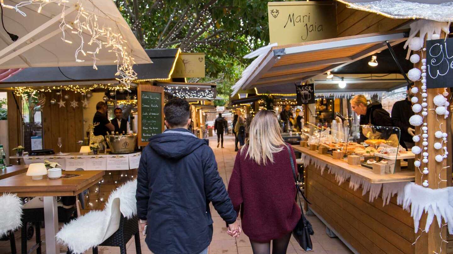 Descubre cuáles son los mercadillos más navideños de España