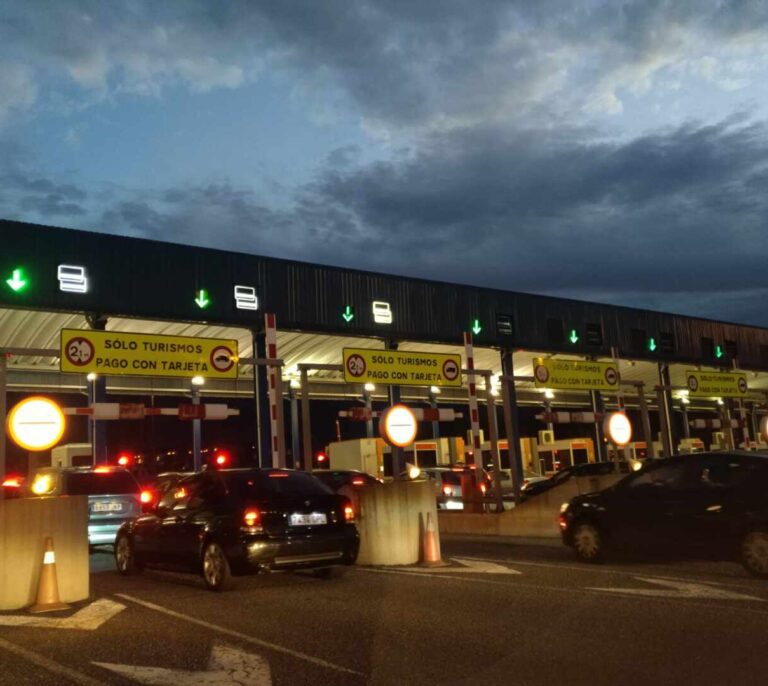 La subida de peajes que viene: las autopistas serán más caras, menos las rescatadas por el Gobierno
