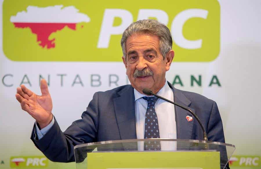 Revilla amenaza con retirar su apoyo a Sánchez por el pacto con ERC
