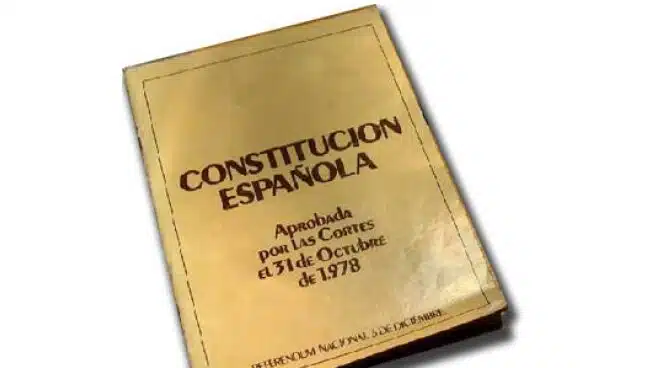 El 'abrazo' del PNV a la Constitución